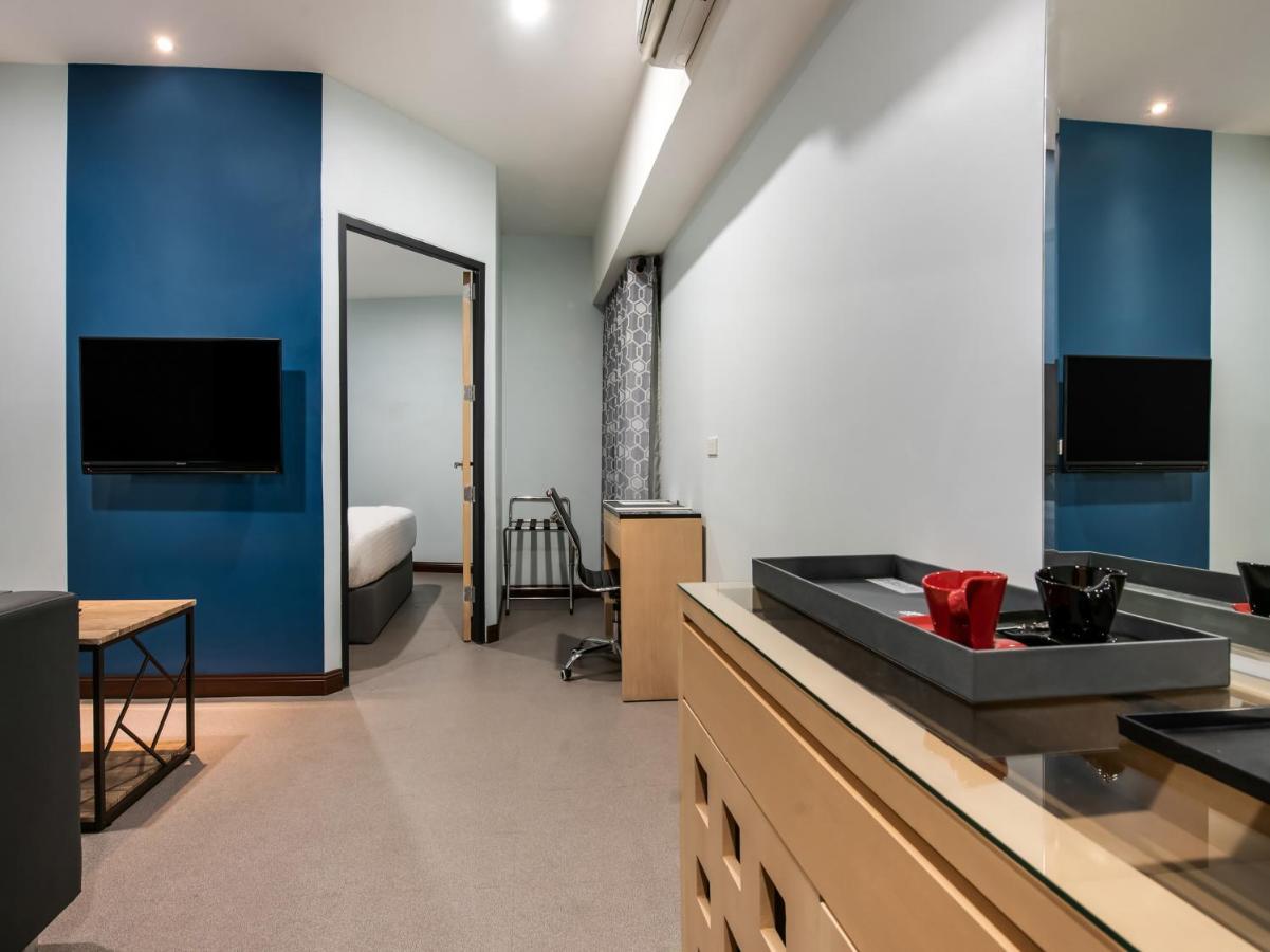 Superior One Bedroom Suite