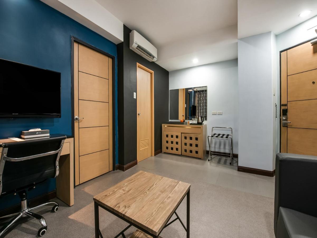 One-Bedroom Suite