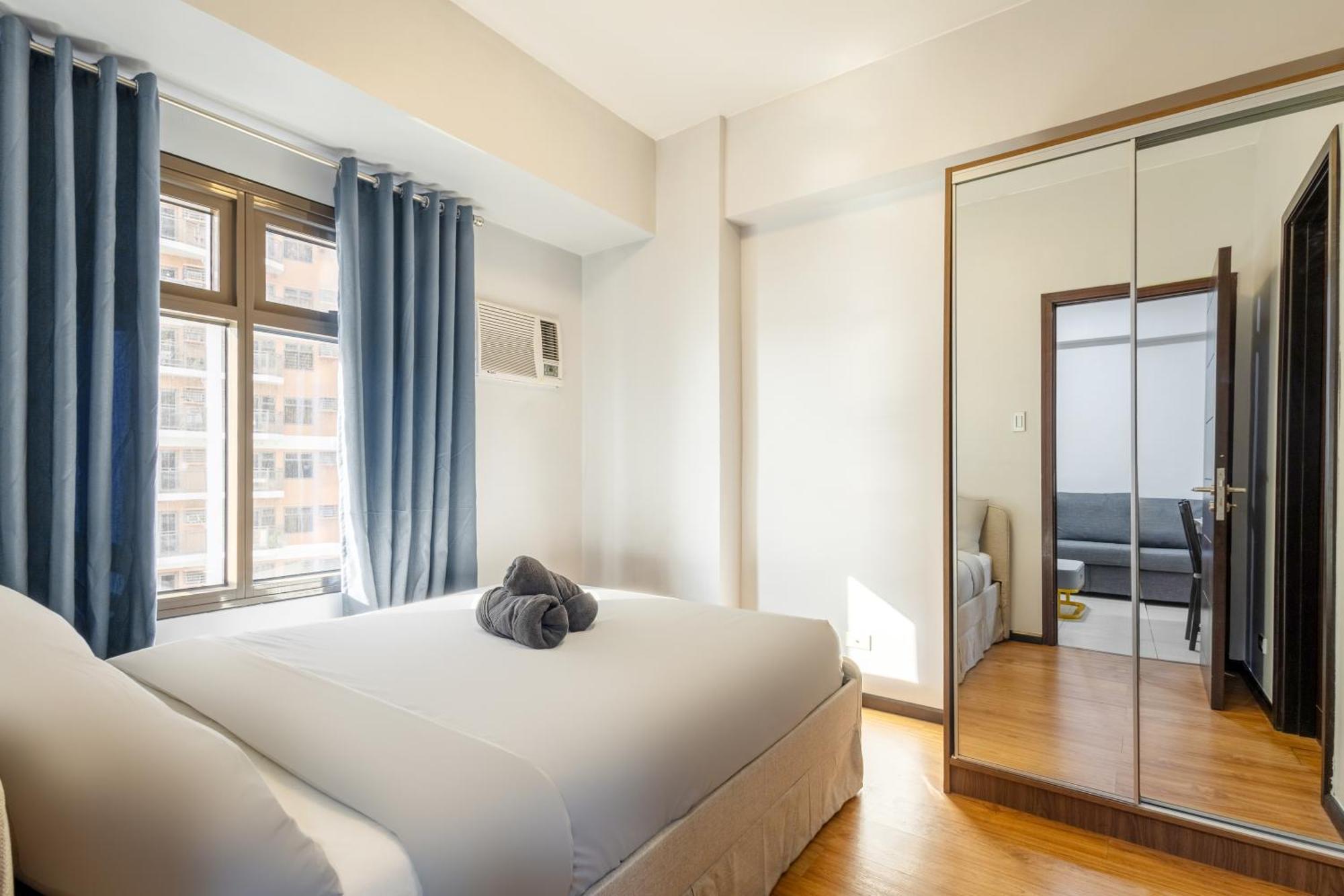 One-Bedroom Apartment Sea View