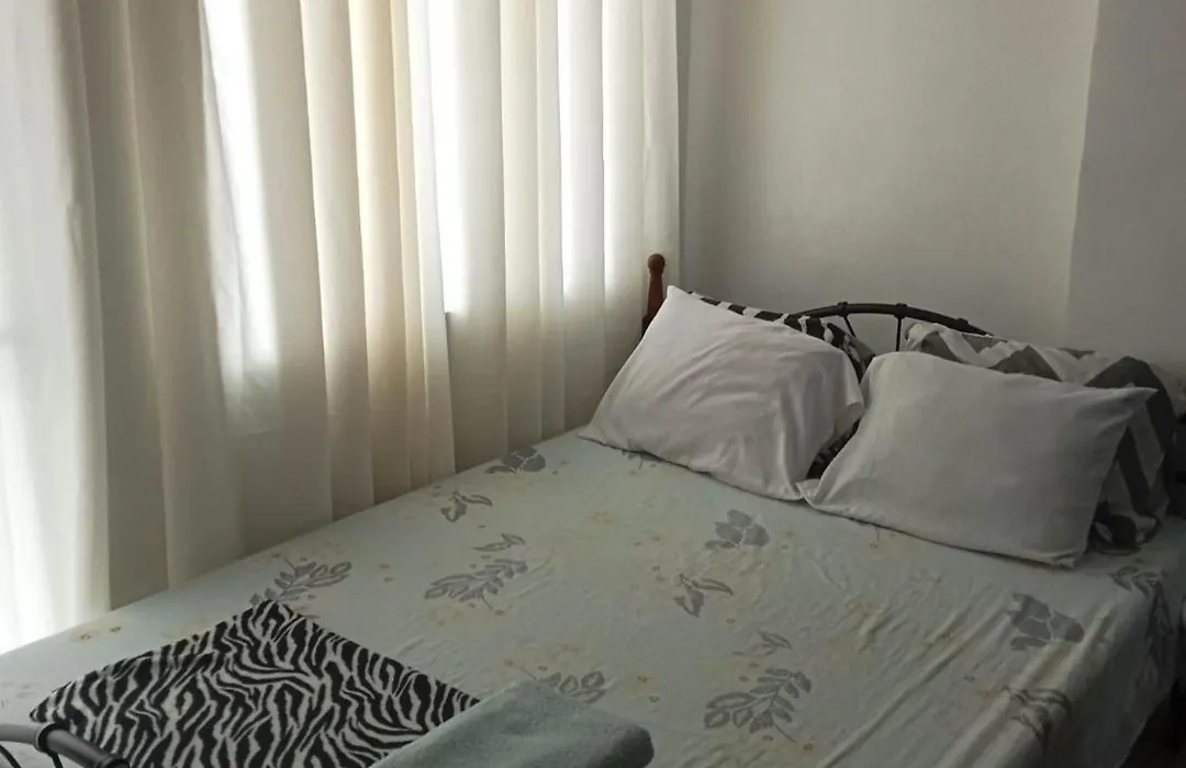 Kassel Residences Staycation Near Naia - Moonwalk Paranaque-1