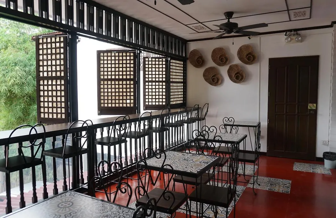 Park Avenue Guesthouse 2443-1
