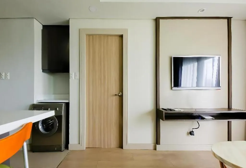 Capital O 804 The Residences At Bonifacio Civic Center-1
