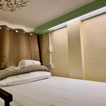 Park Avenue Guesthouse 2443-3