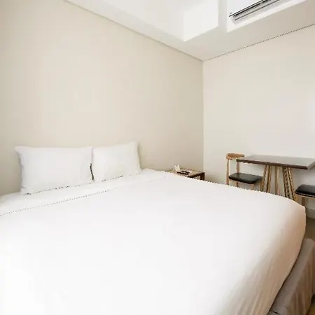 Capital O 804 The Residences At Bonifacio Civic Center-2
