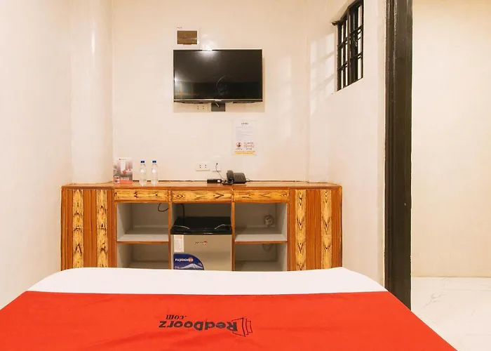 Hotel Reddoorz @ Piy Margal Sampaloc Manille
